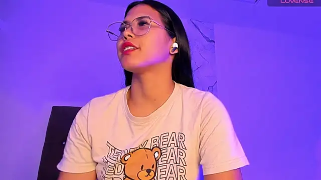 alysson 18 online show from November 18, 3:38 pm