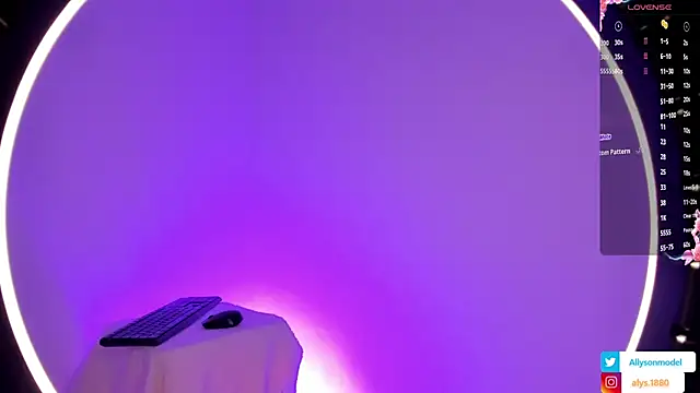 alysson 18 online show from February 17, 2:57 pm