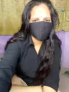 Rising Smiler online show from February 4, 5:55 pm