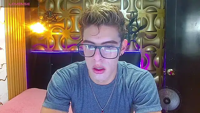 angel sexyevil online show from November 30, 12:20 pm