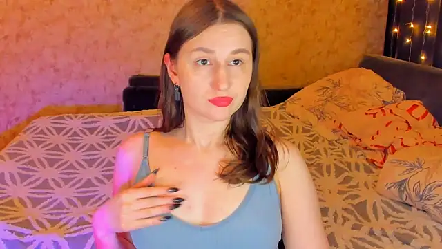Leliana Fucker online show from January 19, 1:32 am