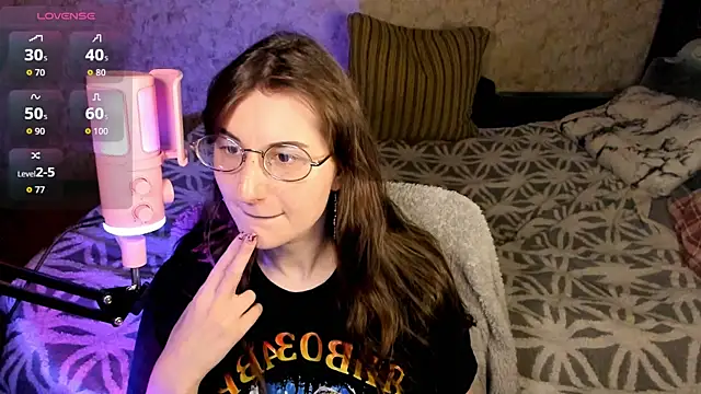 Leliana Fucker online show from August 10, 4:27 am