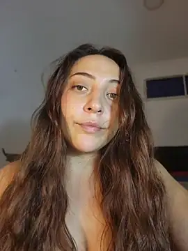 VickyHoult online show from May 12, 11:24 pm