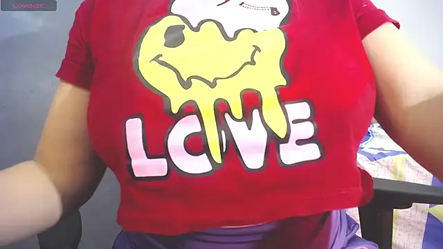 Snapshot of Tiffany_teressa chatting on February 2, 6:20 pm Tiffany teressa online show from February 2, 6:20 pm