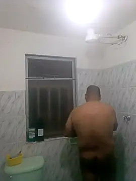 Snapshot of PhillDrake11 chatting on November 10, 4:33 am PhillDrake11 online show from November 10, 4:33 am