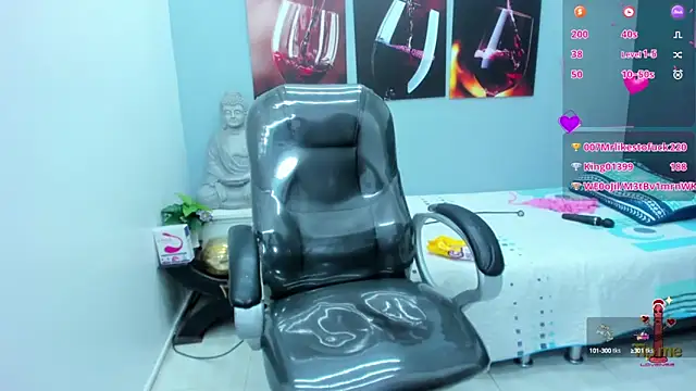 pearl weet online show from March 21, 8:50 pm