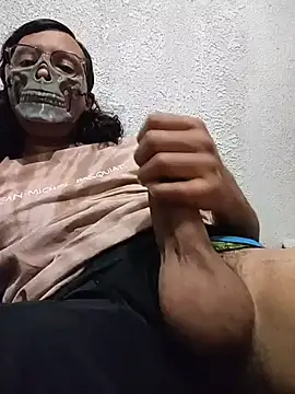 HardestPepe online show from April 11, 7:45 am