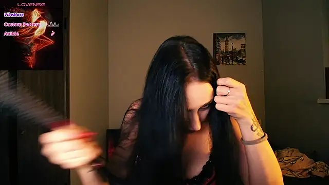 AliceTurnOn online show from November 2, 10:45 pm