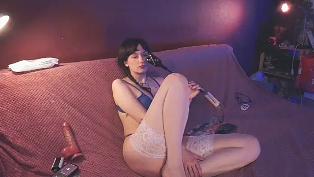 juby yuby online show from January 31, 4:48 pm