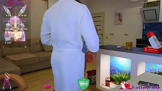 Snapshot of Rabbits_couplee chatting on March 20, 4:29 am Rabbits couplee online show from March 20, 4:29 am