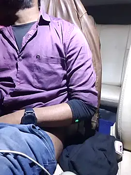 raji9290 online show from March 17, 10:38 pm