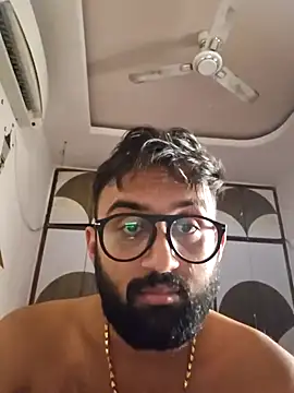 love4shownude online show from December 29, 8:55 am