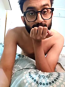 love4shownude online show from October 19, 4:02 am