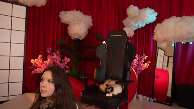 KittyCaitlin online show from February 23, 10:42 pm