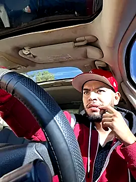 modelo38528061 online show from March 6, 4:03 pm