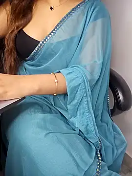 Snapshot of aliyaah_singh chatting on March 5, 8:42 pm aliyaah singh online show from March 5, 8:42 pm