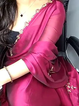 Snapshot of aliyaah_singh chatting on October 29, 5:36 pm aliyaah singh online show from October 29, 5:36 pm