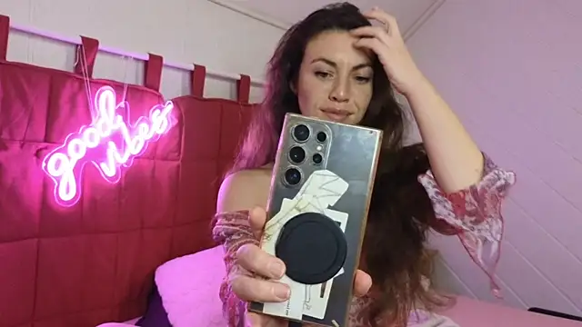 TiffanyDollxxx online show from February 15, 9:44 pm