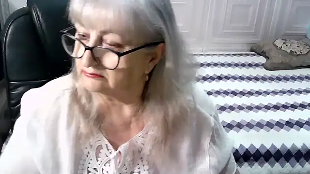 LolkaAlyss online show from December 1, 8:47 pm