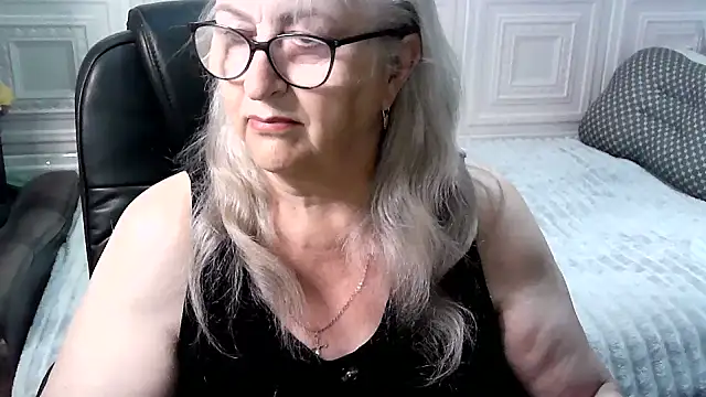 LolkaAlyss online show from May 11, 7:25 am