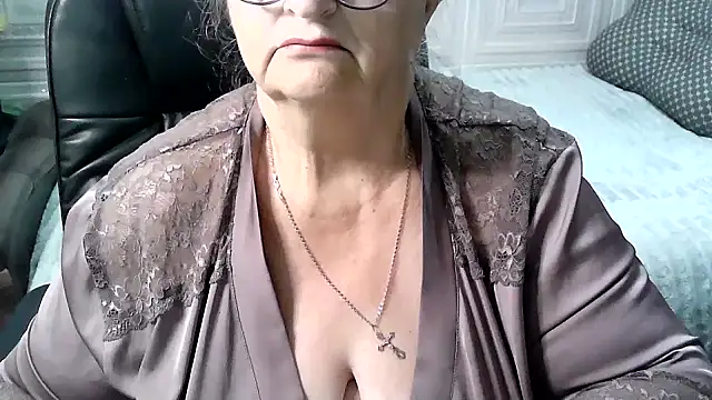 LolkaAlyss online show from May 15, 6:42 am