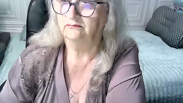 LolkaAlyss online show from May 17, 3:59 am
