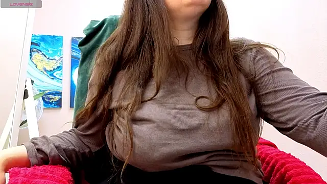 BattyMoll online show from November 5, 3:45 pm