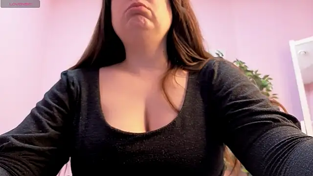 BattyMoll online show from March 21, 3:59 pm