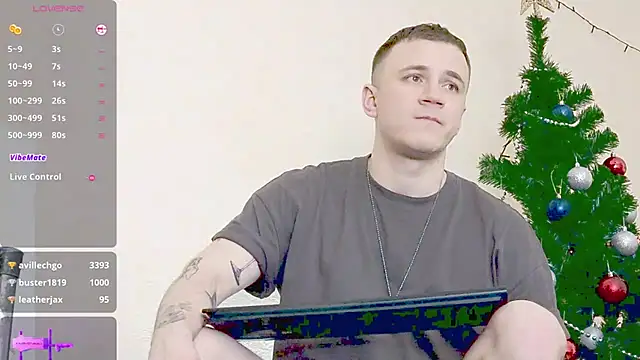 Ethan and mike online show from December 22, 7:52 pm