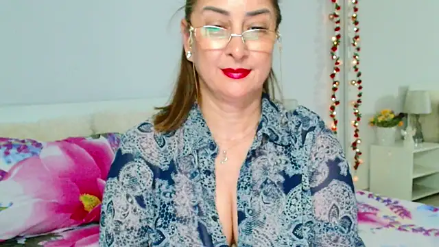 Tyana40 online show from May 15, 11:12 pm