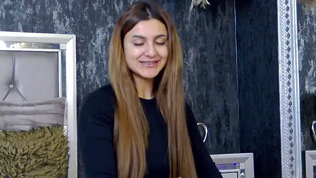 NicolePlay online show from January 10, 5:37 am