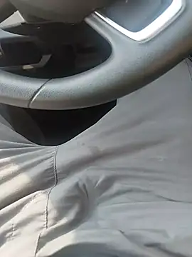 Snapshot of Aykut1990 chatting on November 7, 11:21 am Aykut1990 online show from November 7, 11:21 am