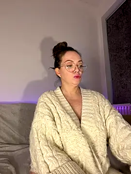 FemDom RubyKnightXXO online show from November 30, 4:11 pm