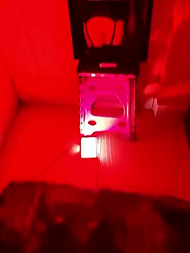 Snapshot of towers_j chatting on December 9, 2:56 am towers j online show from December 9, 2:56 am