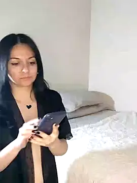 Snapshot of towers_j chatting on January 22, 4:23 am towers j online show from January 22, 4:23 am