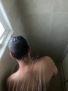 Snapshot of towers_j chatting on October 5, 5:11 pm towers j online show from October 5, 5:11 pm