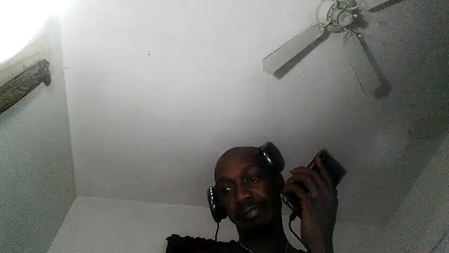 RinsingWood84 online show from March 6, 5:46 am