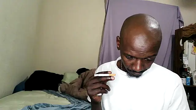 RinsingWood84 online show from March 6, 11:45 pm