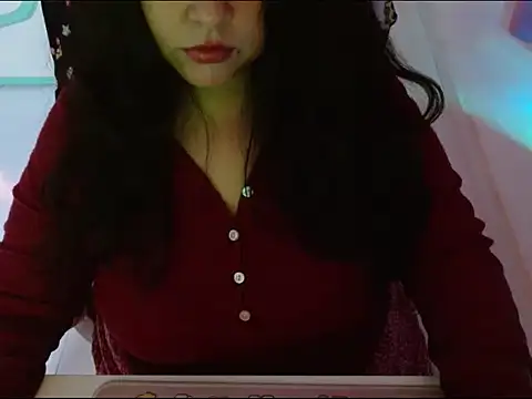 Snapshot of KittyK3 chatting on July 1, 6:37 am KittyK3 online show from July 1, 6:37 am