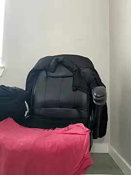 DancingLemonade online show from February 11, 8:58 pm