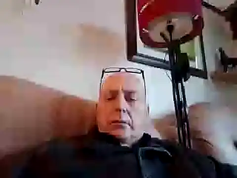 keeenn11 online show from February 13, 8:17 am