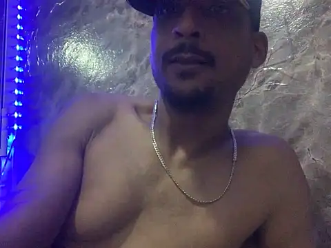 domigoodguy online show from January 25, 9:35 pm