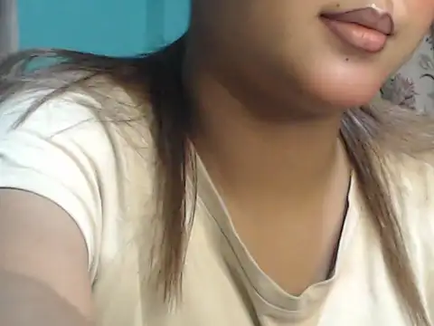 Snapshot of NancyRuvi chatting on November 5, 2:50 pm NancyRuvi online show from November 5, 2:50 pm