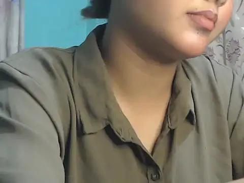 Snapshot of NancyRuvi chatting on November 11, 2:28 pm NancyRuvi online show from November 11, 2:28 pm