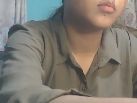 NancyRuvi online show from April 4, 3:53 pm