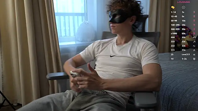 Snapshot of BumBuster69 chatting on February 23, 2:03 pm BumBuster69 online show from February 23, 2:03 pm