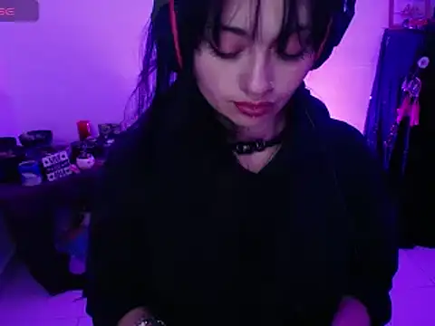 Snapshot of Alexa-Sweet69 chatting on December 10, 4:56 am Alexa-Sweet69 online show from December 10, 4:56 am