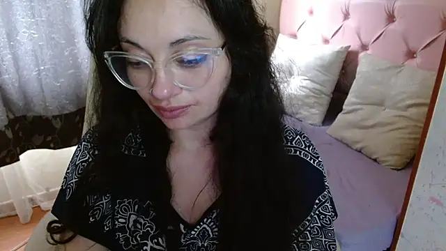 Snapshot of Alexa-Sweet69 chatting on February 3, 3:49 pm Alexa-Sweet69 online show from February 3, 3:49 pm