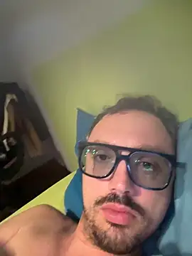 minga1995 online show from October 4, 8:56 am