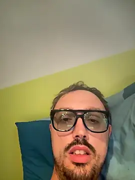 minga1995 online show from October 5, 11:41 am